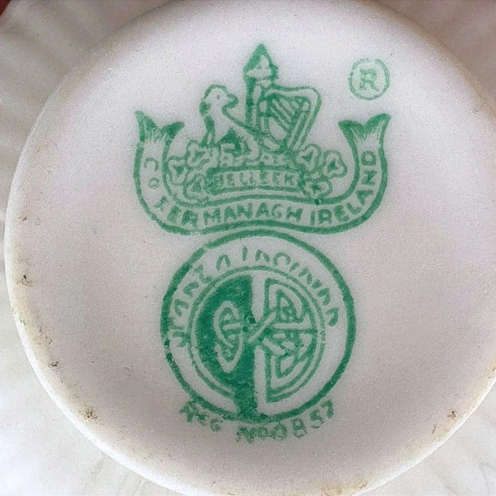 Belleek Ireland‎ Neptune Shell Pitcher Creamer Iridescent Luster 6th Green Mark